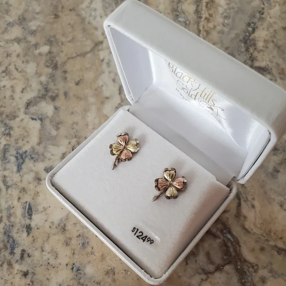 Black Hills Gold Four-leaf Clover Stud Earrings NWT - Picture 4 of 8